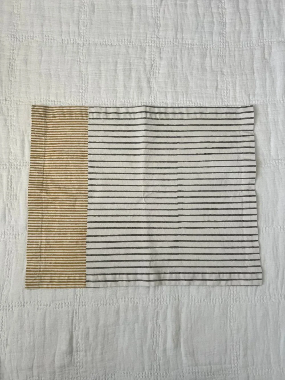 Crate & Barrel Oliver White Gray Mustard Stripe Placemats Set of 3 Cotton 14x19